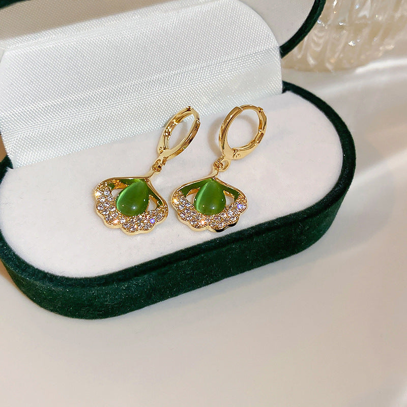 Apricot Leaf Pearl Earrings
